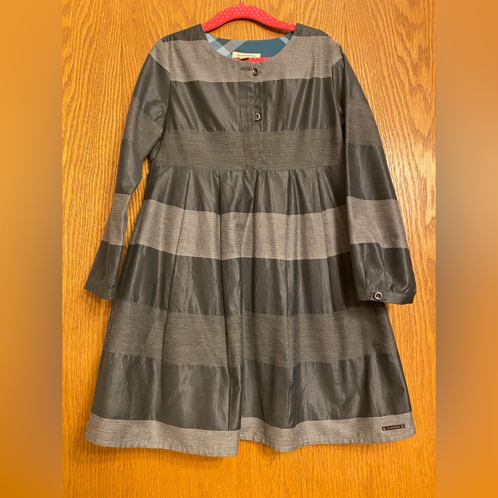 Burberry size 6 kids dress